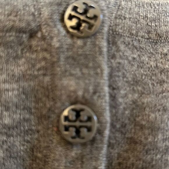 Tory Burch Cashmere Sweater  - Picture 4 of 7